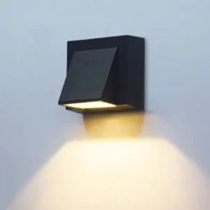 Black Angle LED Outdoor Wall Light – Modern Waterproof Fixture